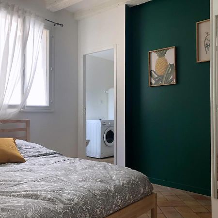 Logement Dans Le Vieux Toursアパートメント エクステリア 写真